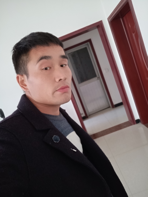醒醒吧兄弟的第一张照片--厦门相亲服务中心