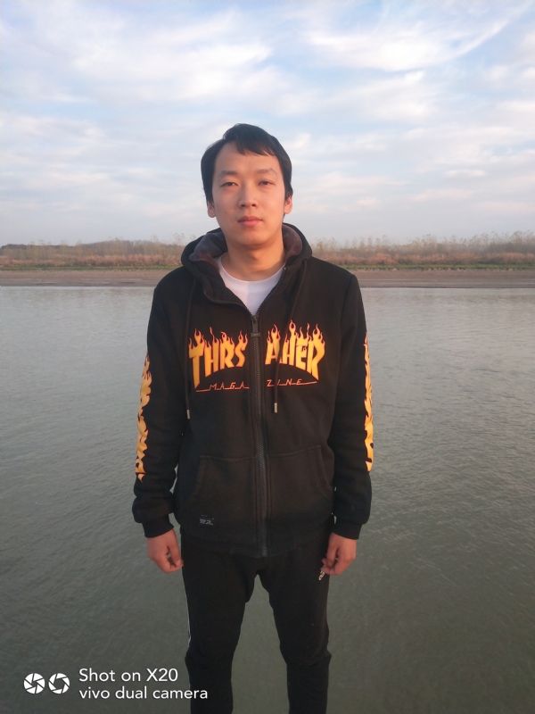 一往情深的第一张照片--厦门相亲服务中心