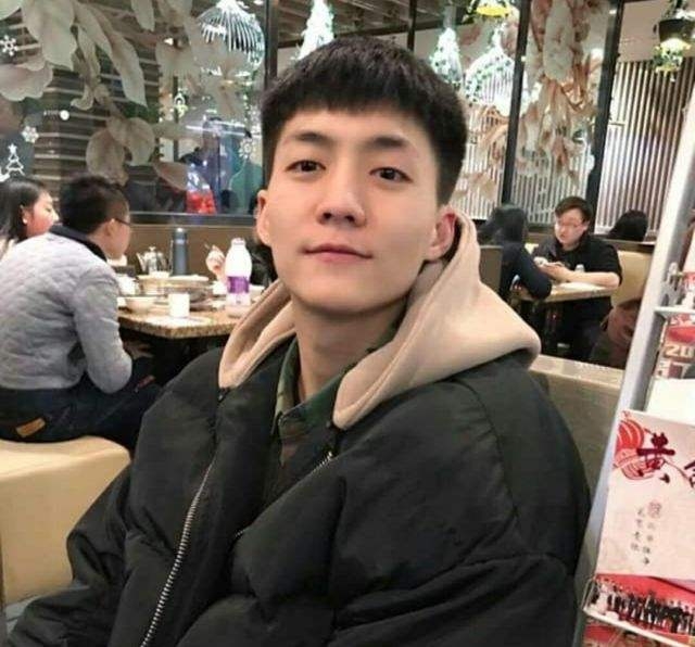 相爱的人的第一张照片--厦门相亲服务中心