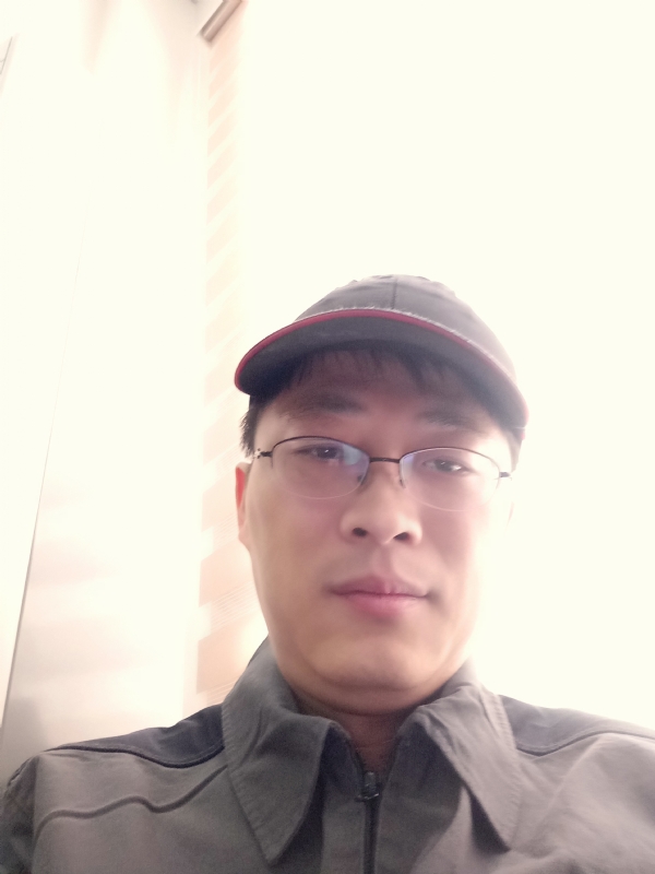 小马哥的第一张照片--厦门相亲服务中心