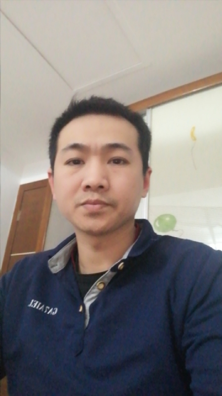 泽槟的第一张照片--厦门相亲服务中心