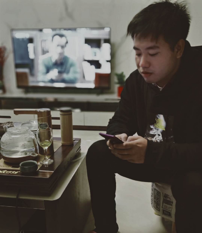 嗯今年能脱单吗的第一张照片--厦门相亲服务中心
