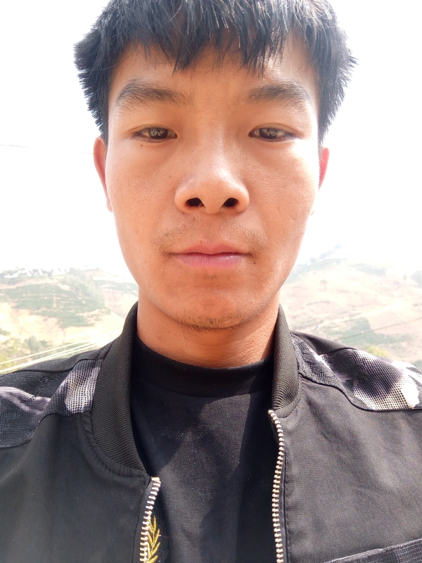 唐伟的第一张照片--厦门相亲服务中心