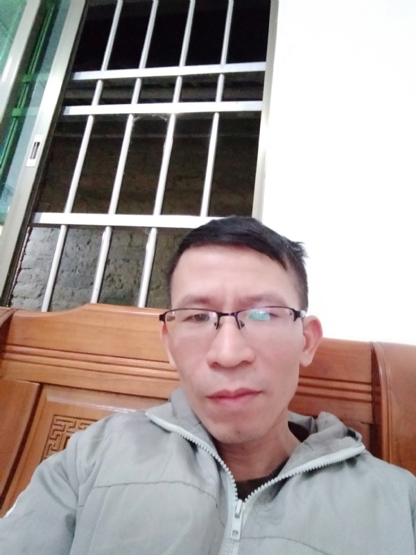 奋斗的第一张照片--厦门相亲服务中心