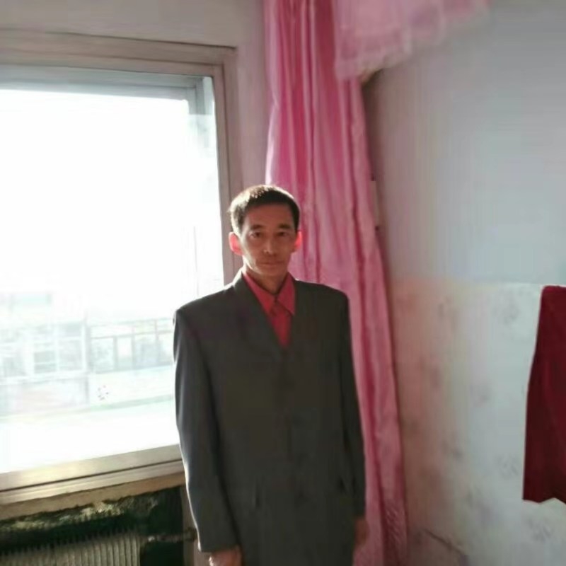 阳光明媚的第一张照片--厦门相亲服务中心