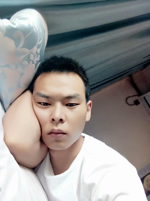 琪子心的第一张照片--厦门相亲服务中心