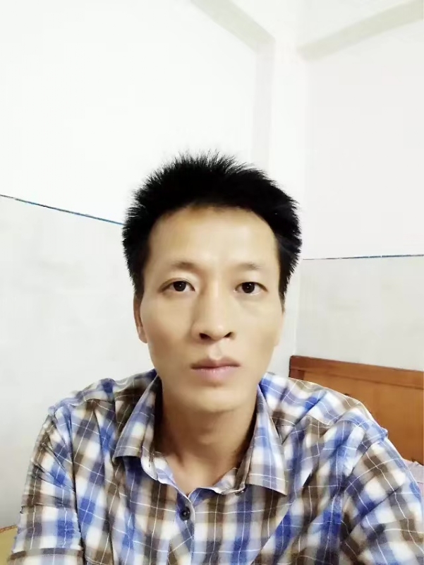 流年未亡的第一张照片--厦门相亲服务中心