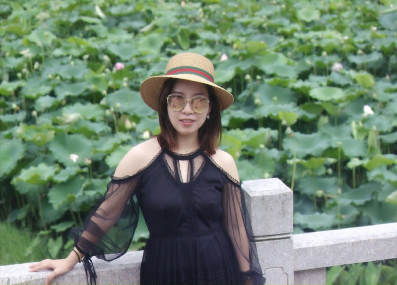 鸢莺的第二张照片--厦门相亲服务中心