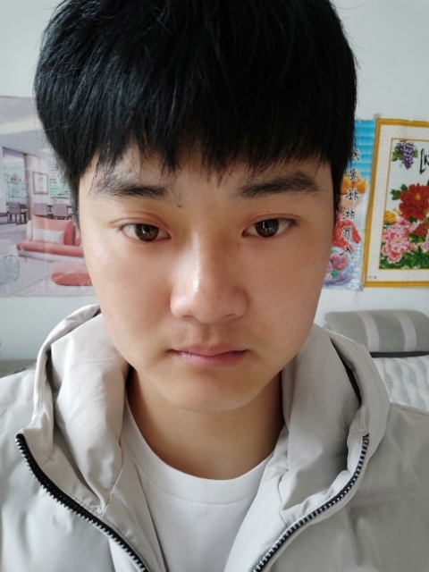 偏丶执的第二张照片--厦门相亲服务中心