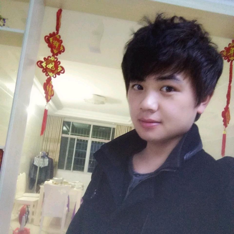 凤凰机器人卡卡老师的第一张照片--厦门相亲服务中心