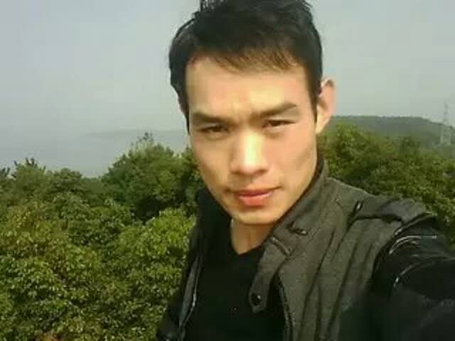 明镜的第一张照片--厦门相亲服务中心