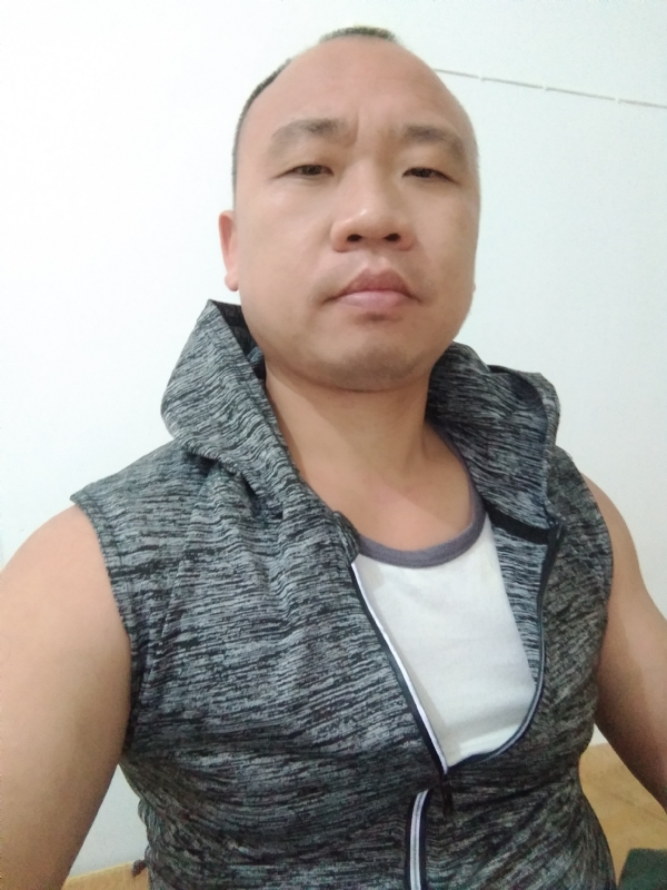 whm的第一张照片--厦门相亲服务中心