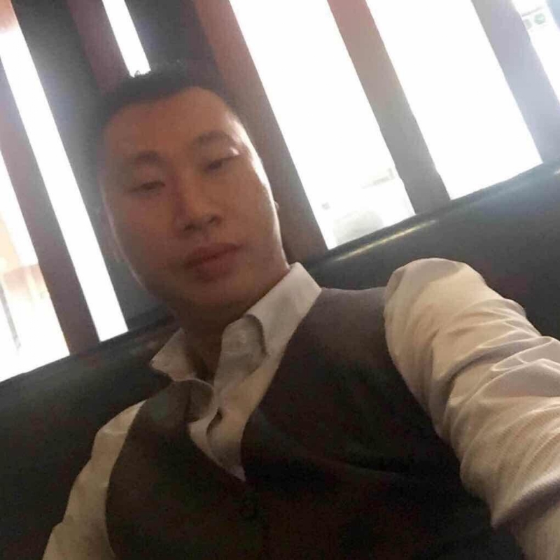 陈威的第一张照片--厦门相亲服务中心