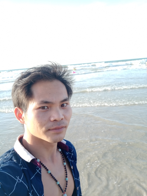 爱已欠费的第一张照片--厦门相亲服务中心
