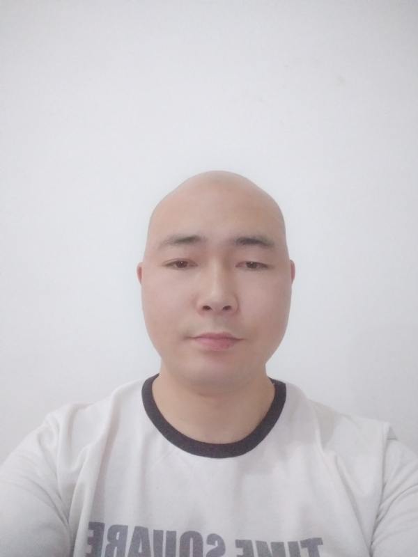 强壮持久的男人的第一张照片--厦门相亲服务中心