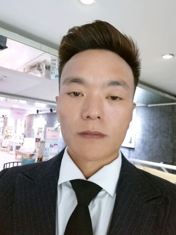 醉酒的蝴蝶的第一张照片--厦门相亲服务中心