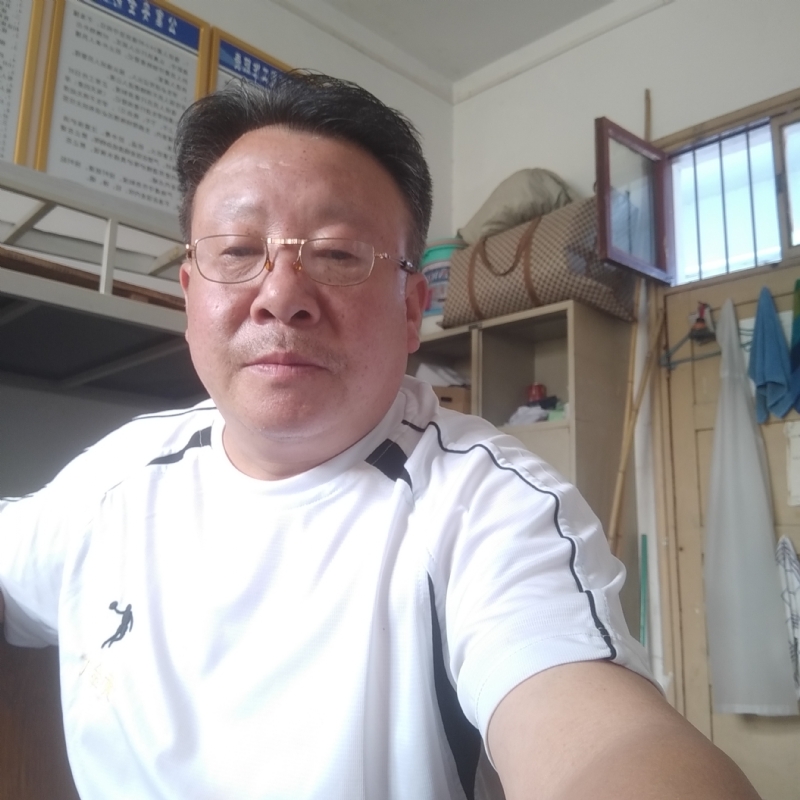 咣次次的第一张照片--厦门相亲服务中心