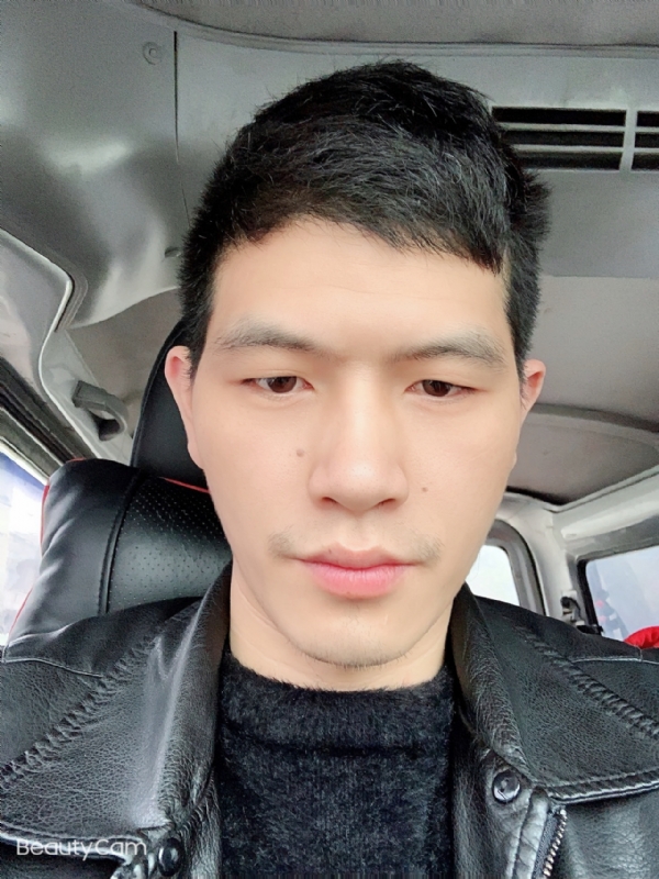 华仔的第一张照片--厦门相亲服务中心