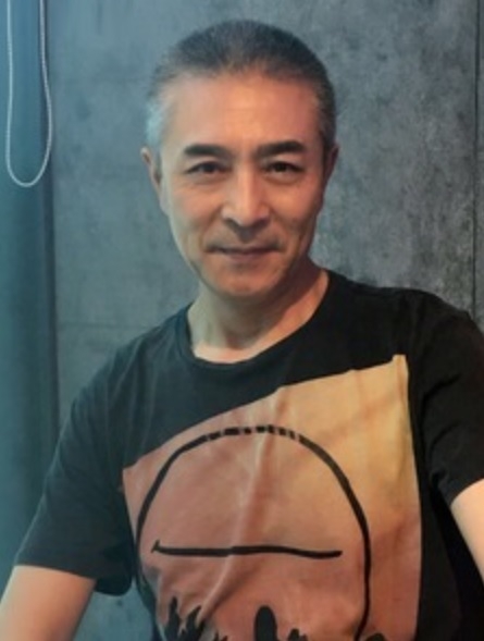 拥抱明天的第一张照片--厦门相亲服务中心