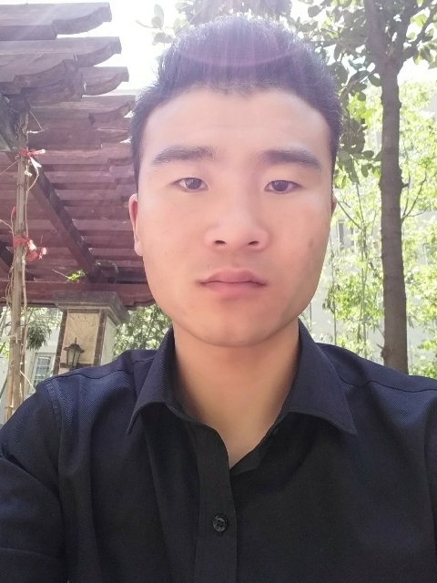 安之若素的第一张照片--厦门相亲服务中心