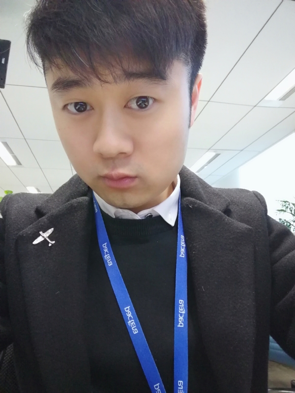 择一爱与被爱的第一张照片--厦门相亲服务中心
