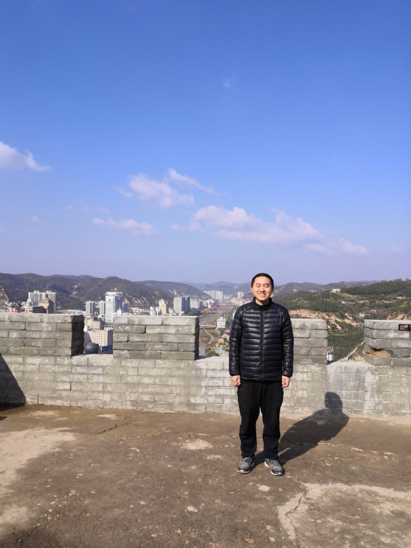 人间不值得的第一张照片--厦门相亲服务中心