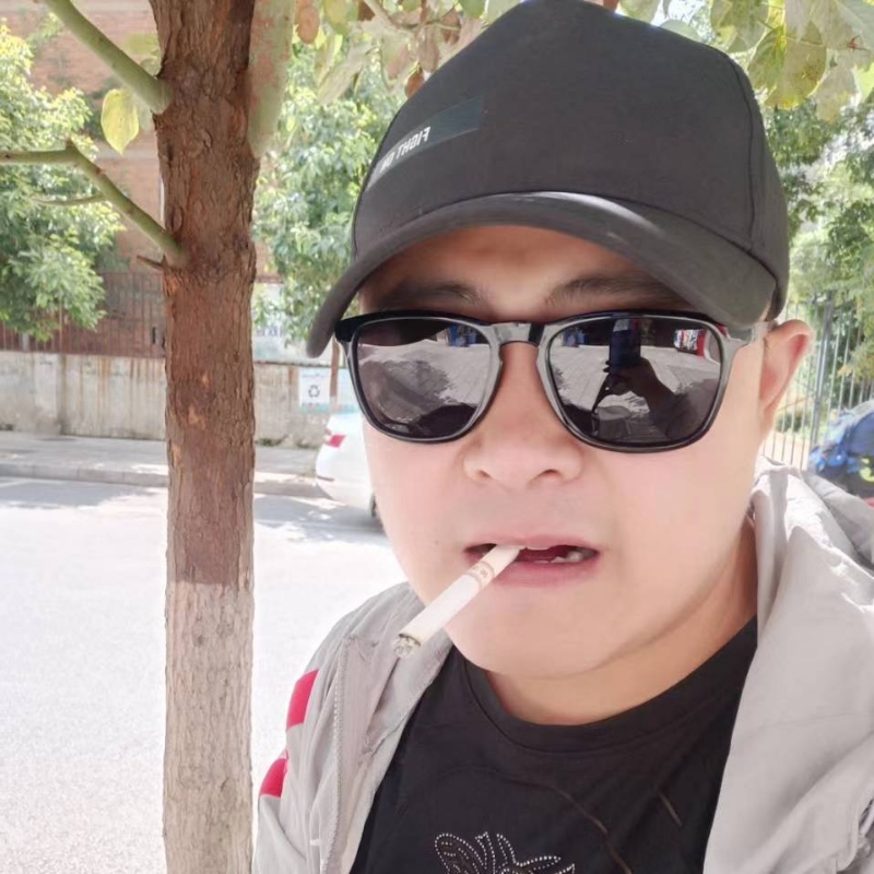 瞄小七的第一张照片--厦门相亲服务中心