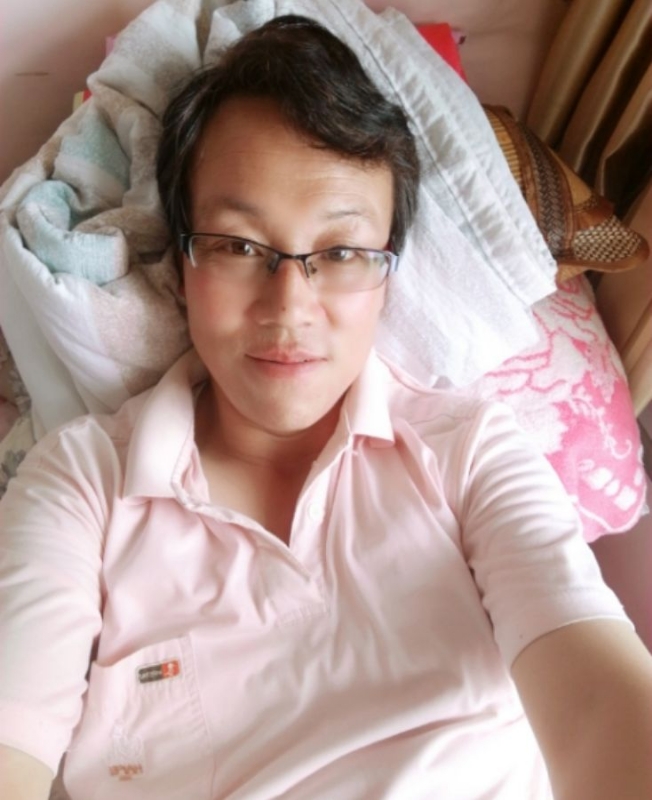一吻天荒的第一张照片--厦门相亲服务中心
