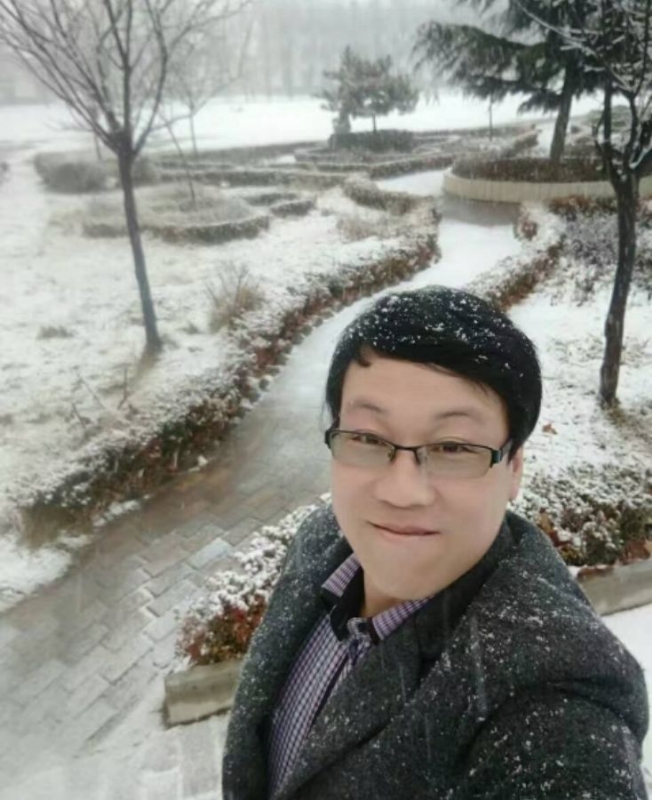 一吻天荒的第二张照片--厦门相亲服务中心