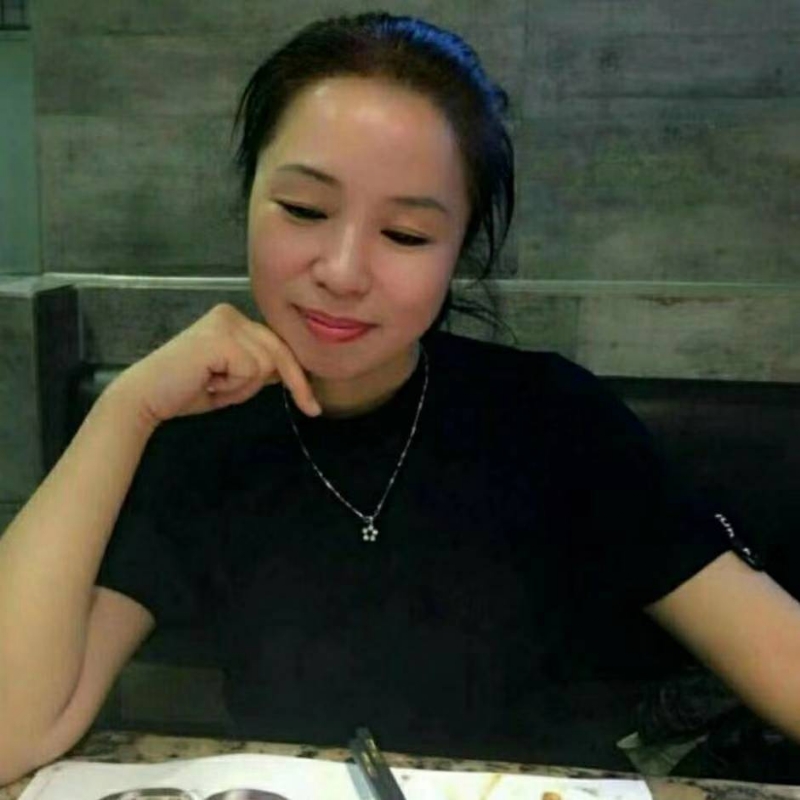 燕燕的第一张照片--厦门相亲服务中心
