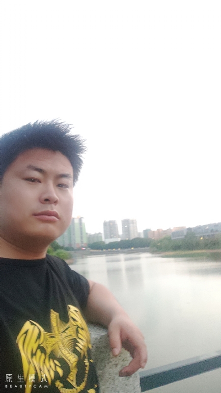 小海的第二张照片--厦门相亲服务中心