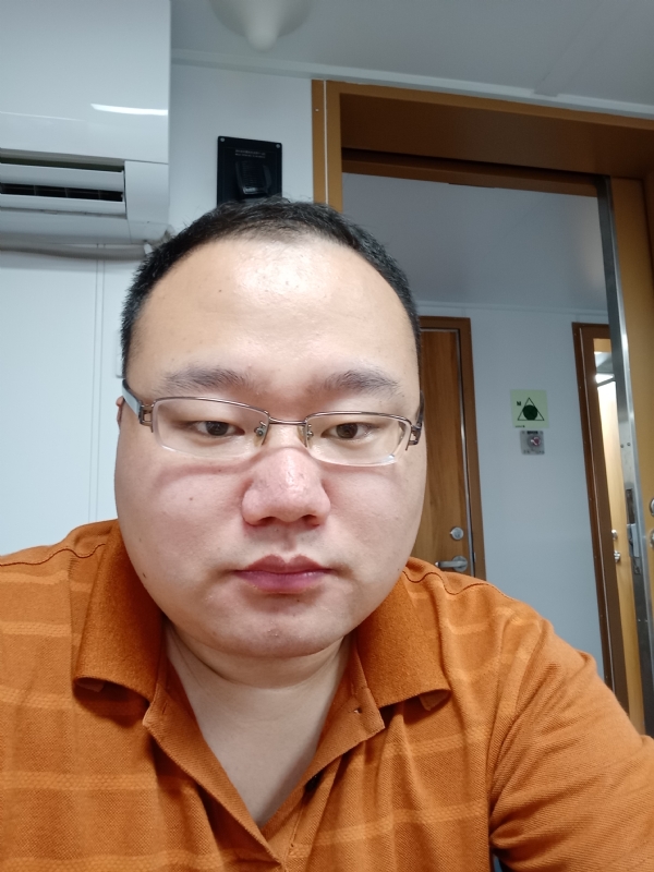 努力爱一次的第一张照片--厦门相亲服务中心