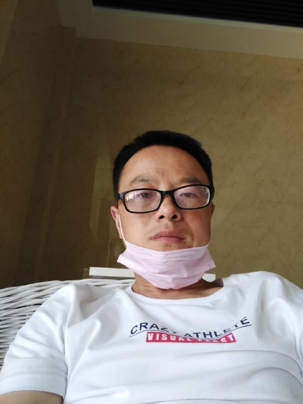 小马奔腾的第一张照片--厦门相亲服务中心