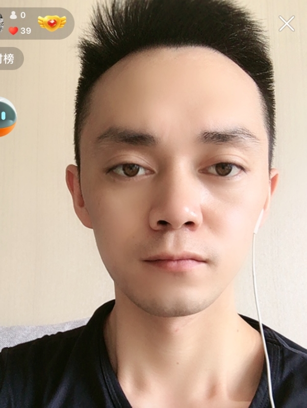 游爽的第一张照片--厦门相亲服务中心