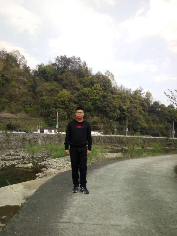 等着上钩的鱼的第一张照片--厦门相亲服务中心