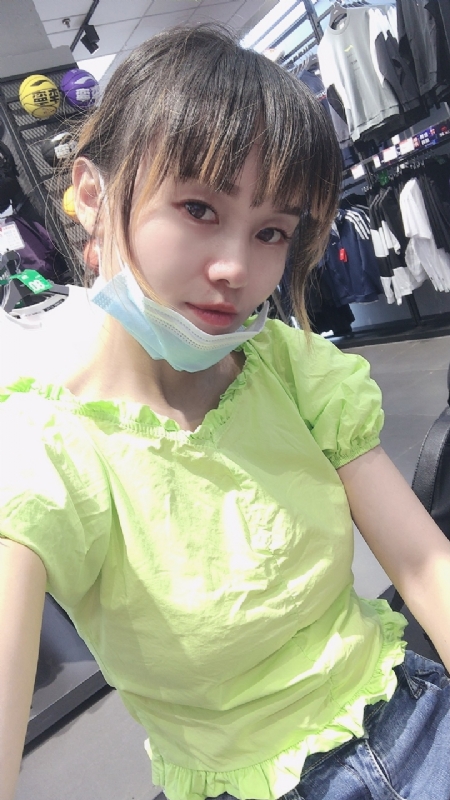 婀娜袅袅的第一张照片--厦门相亲服务中心