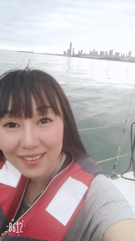 月的第二张照片--厦门相亲服务中心