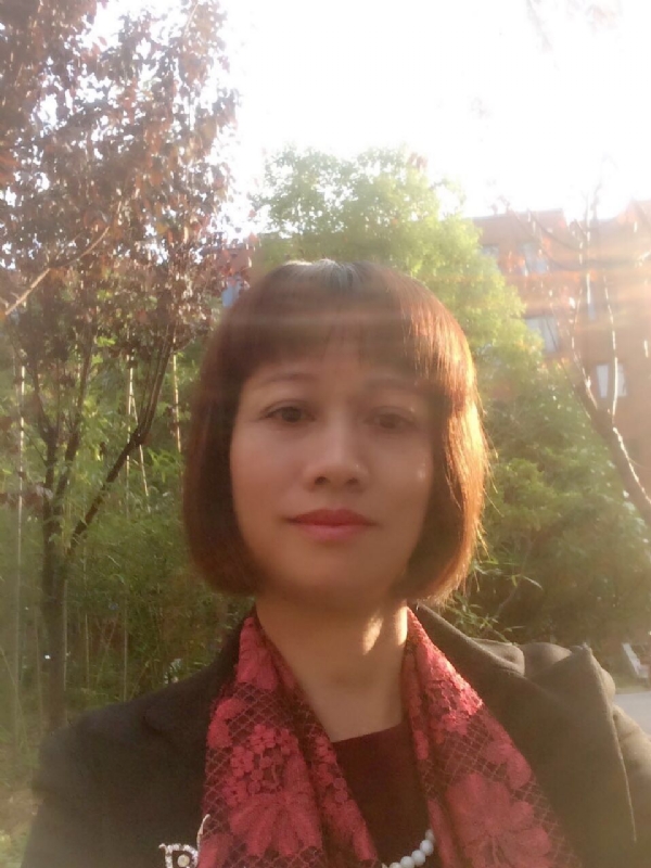 张馨方的第一张照片--厦门相亲服务中心