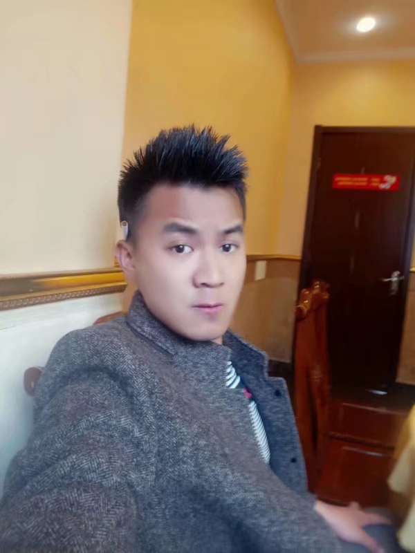 只为等你的第三张照片--厦门相亲服务中心