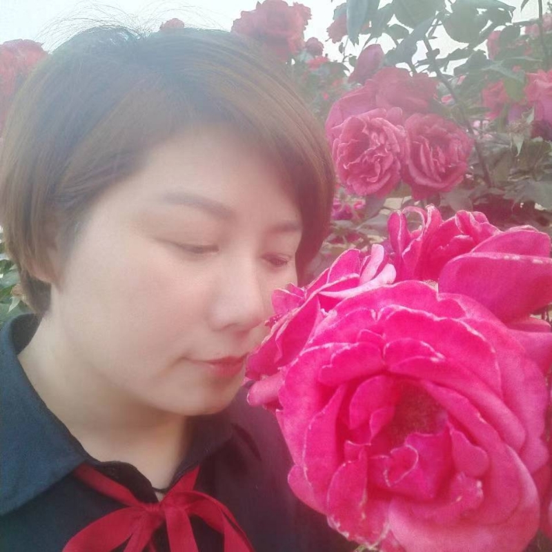 潇潇雨歌的第一张照片--厦门相亲服务中心