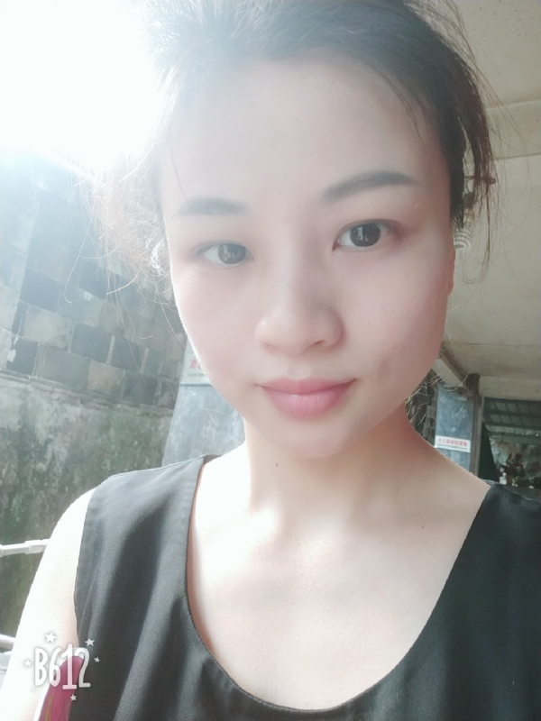 慢慢的第三张照片--厦门相亲服务中心