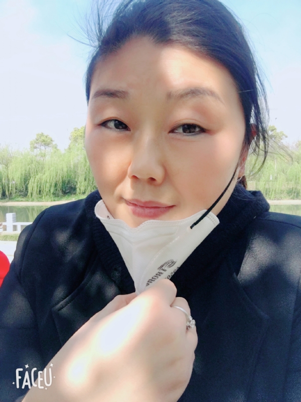 花开半夏的第一张照片--厦门相亲服务中心