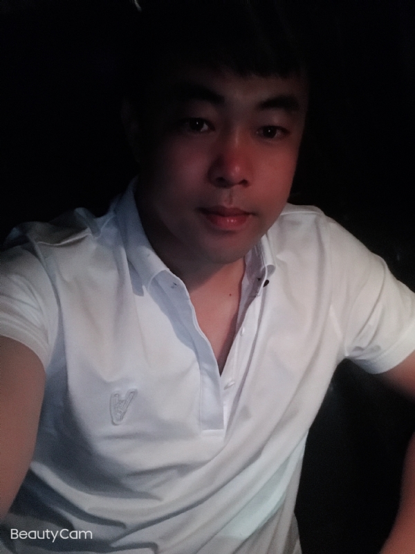张苹果的第一张照片--厦门相亲服务中心