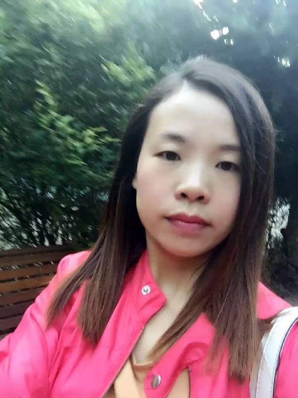 褪色的回忆的第一张照片--厦门相亲服务中心