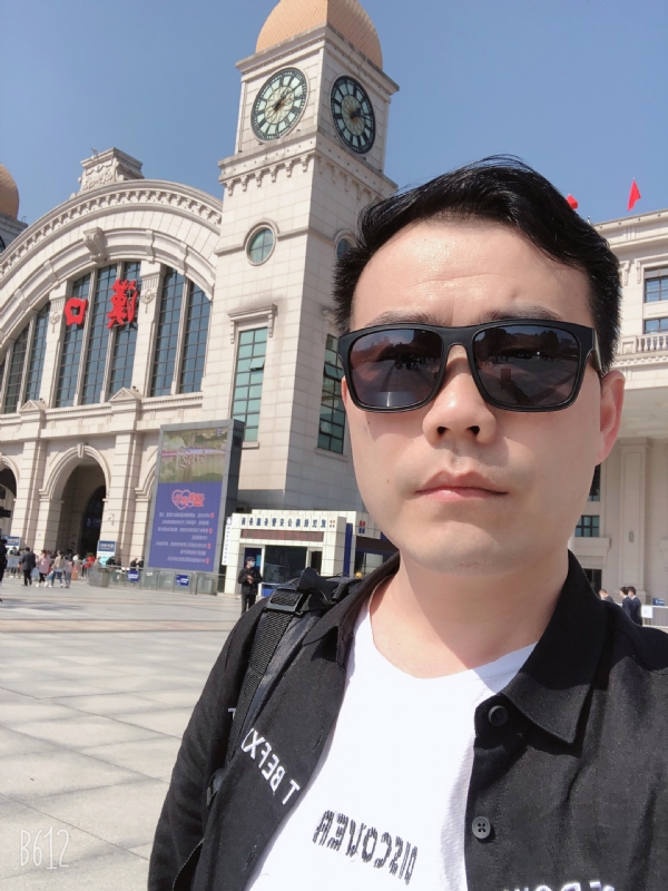 楚河畔的第一张照片--厦门相亲服务中心