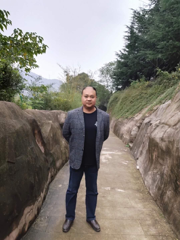玉竹的第三张照片--厦门相亲服务中心