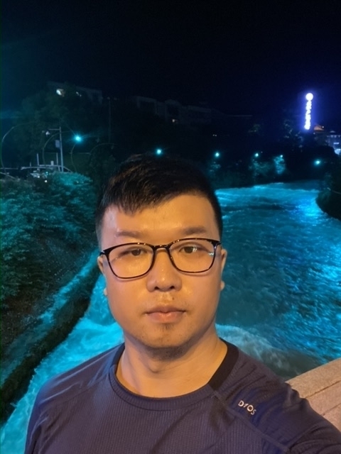 你在哪里的第一张照片--厦门相亲服务中心
