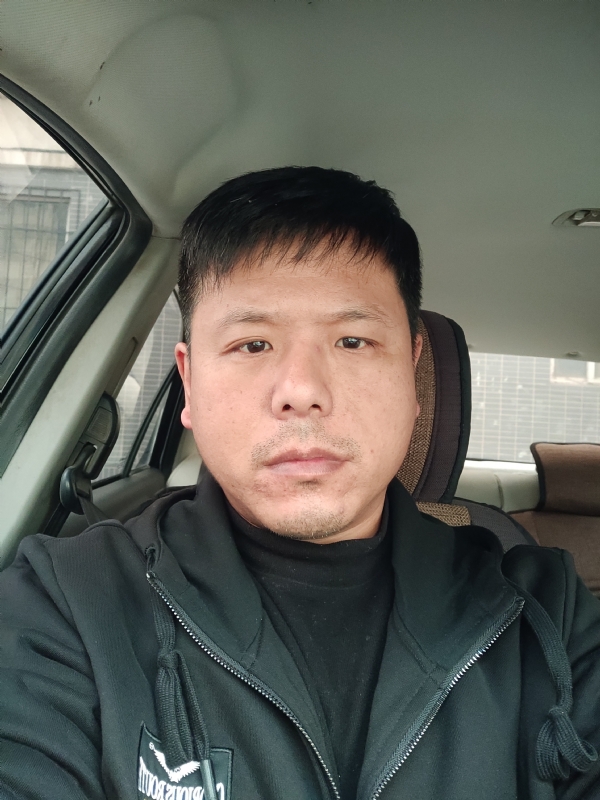 田立城的第一张照片--厦门相亲服务中心
