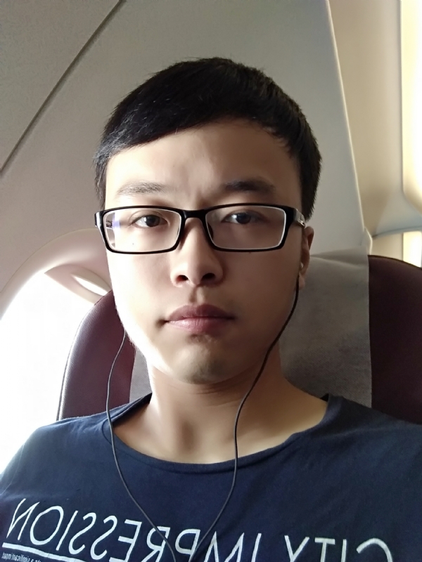 在水一方的第一张照片--厦门相亲服务中心