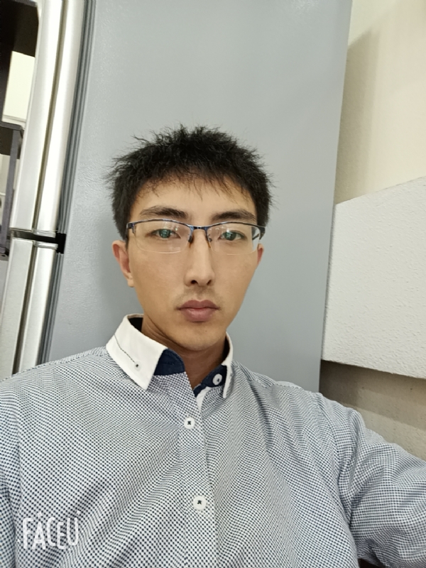 阳光大男孩的第二张照片--厦门相亲服务中心